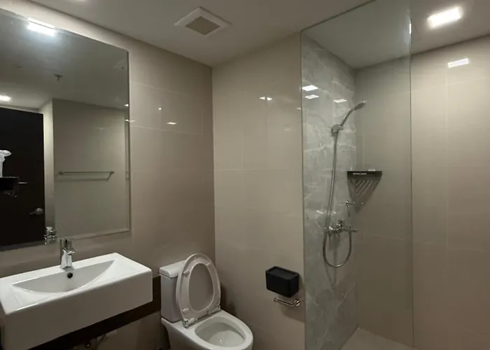 Modern Cozy 1br Next To Okada Casino Airsports Moa Apartment
