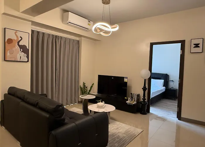 Apartment Modern Cozy 1br Next To Okada Casino Airsports Moa Manila