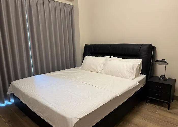 Modern Cozy 1br Next To Okada Casino Airsports Moa *
